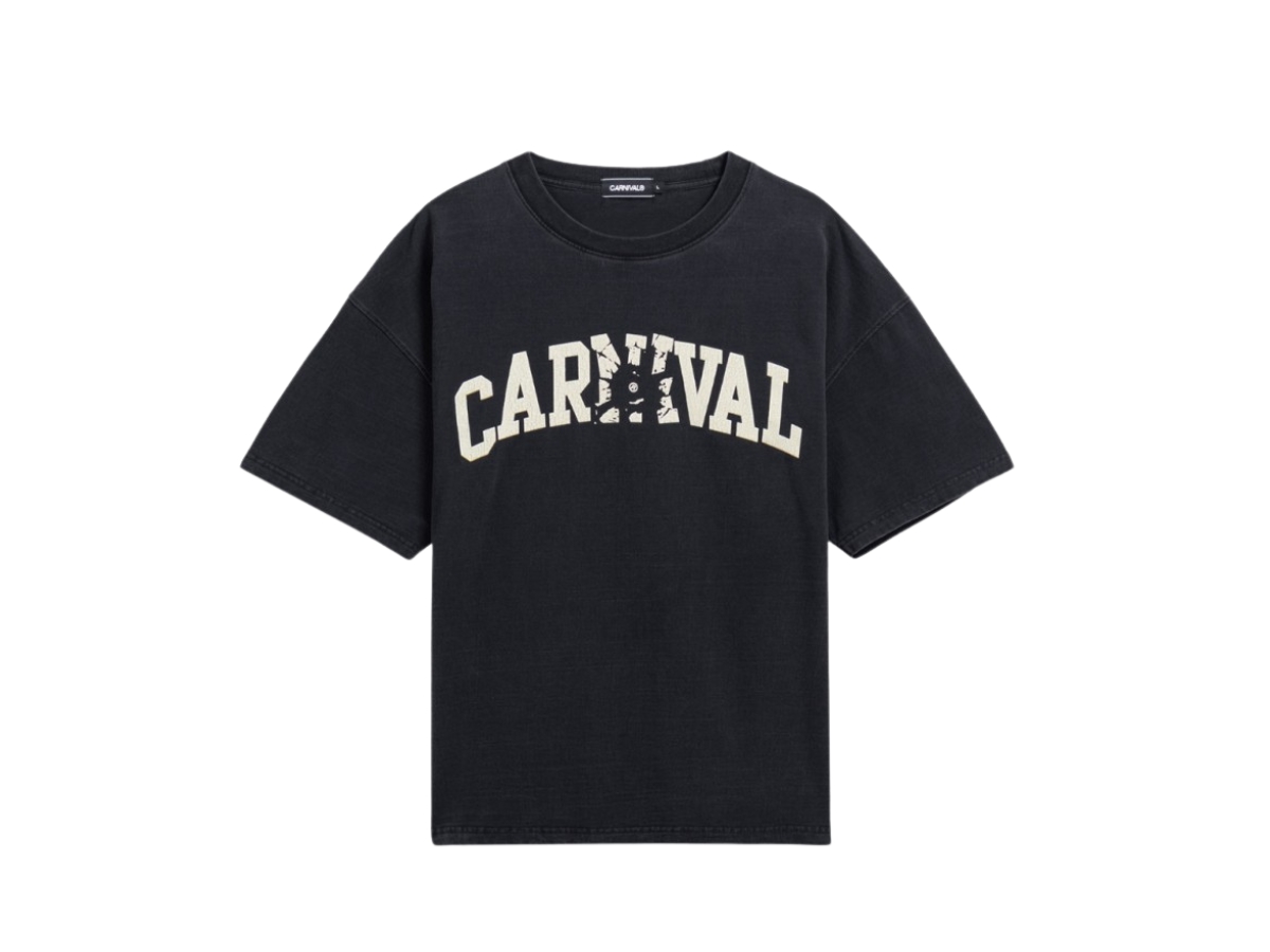 https://d2cva83hdk3bwc.cloudfront.net/carnival-gun-down-ovs-t-shirt-black-fw24-1.jpg