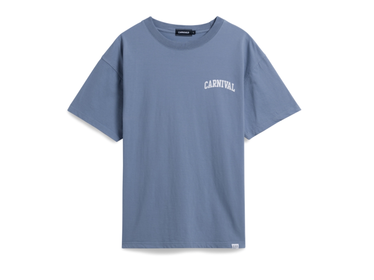 https://d2cva83hdk3bwc.cloudfront.net/carnival-iconic-chest-logo-t-shirt-blue-ss24-1.jpg