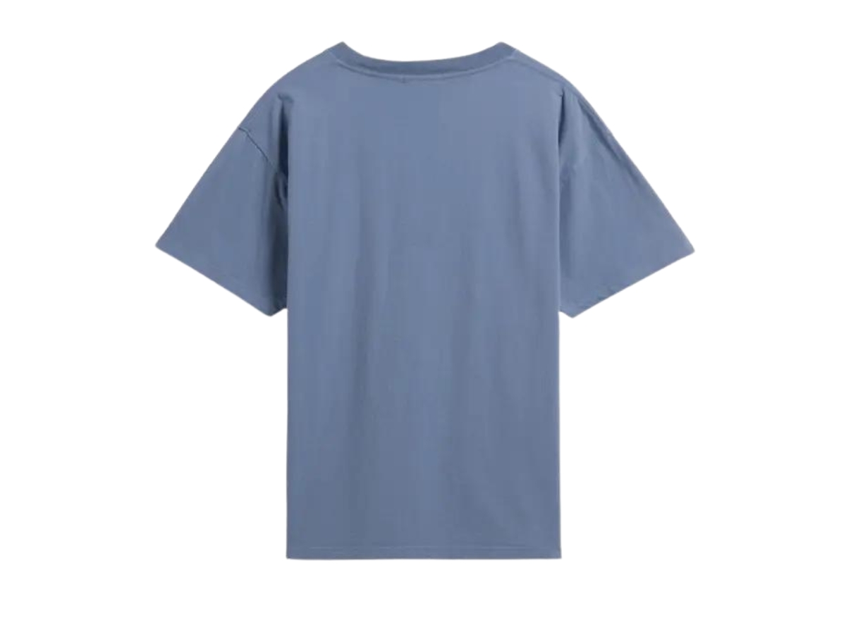 https://d2cva83hdk3bwc.cloudfront.net/carnival-iconic-chest-logo-t-shirt-blue-ss24-2.jpg