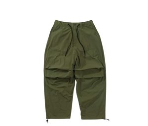 SASOM  apparel Carnival Easy Pants Olive (FW23) Check the latest