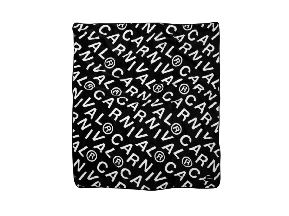 https://d2cva83hdk3bwc.cloudfront.net/carnival-monogram-blanket-black--fw22--1.jpg