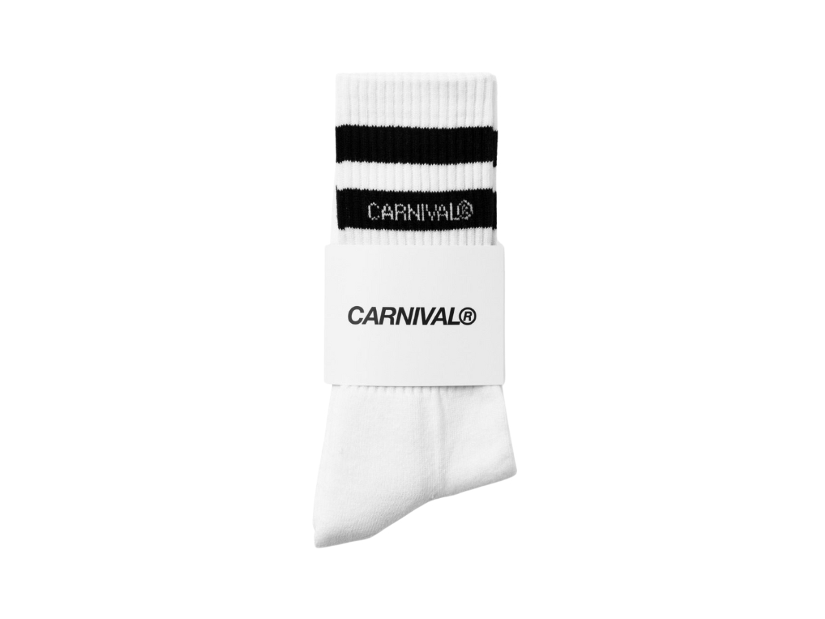 https://d2cva83hdk3bwc.cloudfront.net/carnival-old-school-socks-3-black-1.jpg