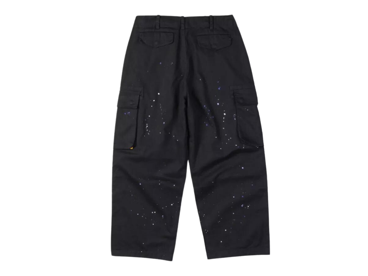 https://d2cva83hdk3bwc.cloudfront.net/carnival-splatter-cargo-pants-black-ss23-2.jpg