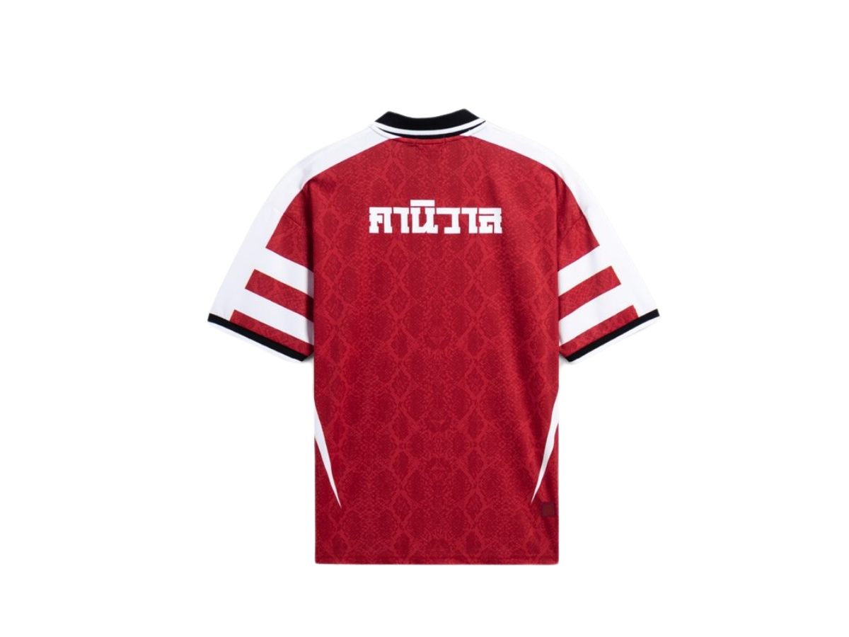 https://d2cva83hdk3bwc.cloudfront.net/carnival-x-clot-football-jersey-red-2.jpg