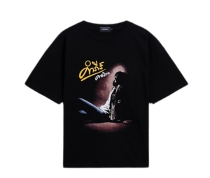 Buy Carnival X Kampee Dear Friends Ovs T-Shirt Black at Sasom – Authentic and Ready to Ship