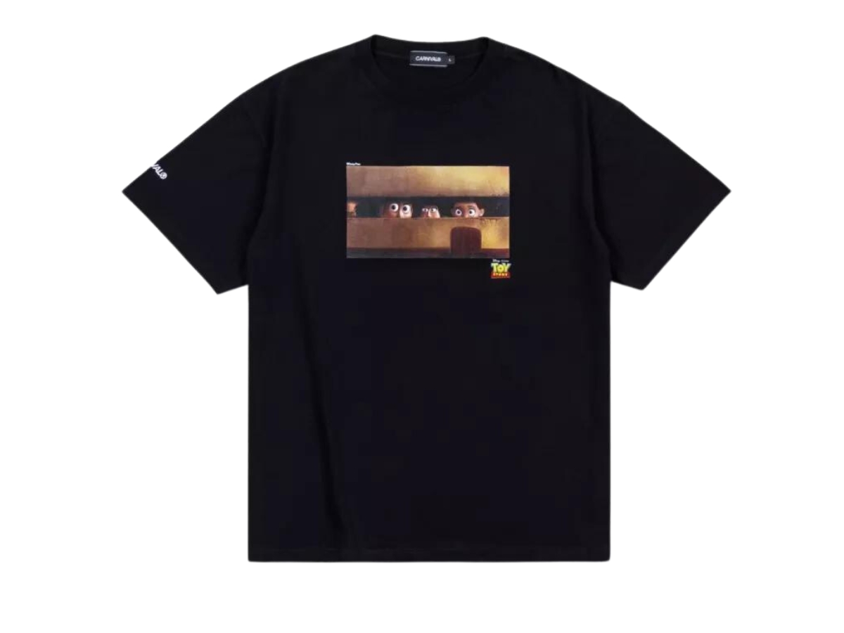 SASOM เสื้อผ้า Carnival x Toy Story Friend In Box TShirt Black เช็ค