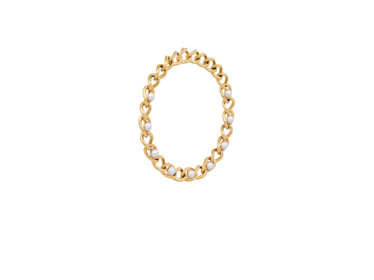 https://d2cva83hdk3bwc.cloudfront.net/celine-les-perles-celine-maillon-necklace-in-brass-with-gold-finish-and-resin-pearls-gold-ivory-2.jpg
