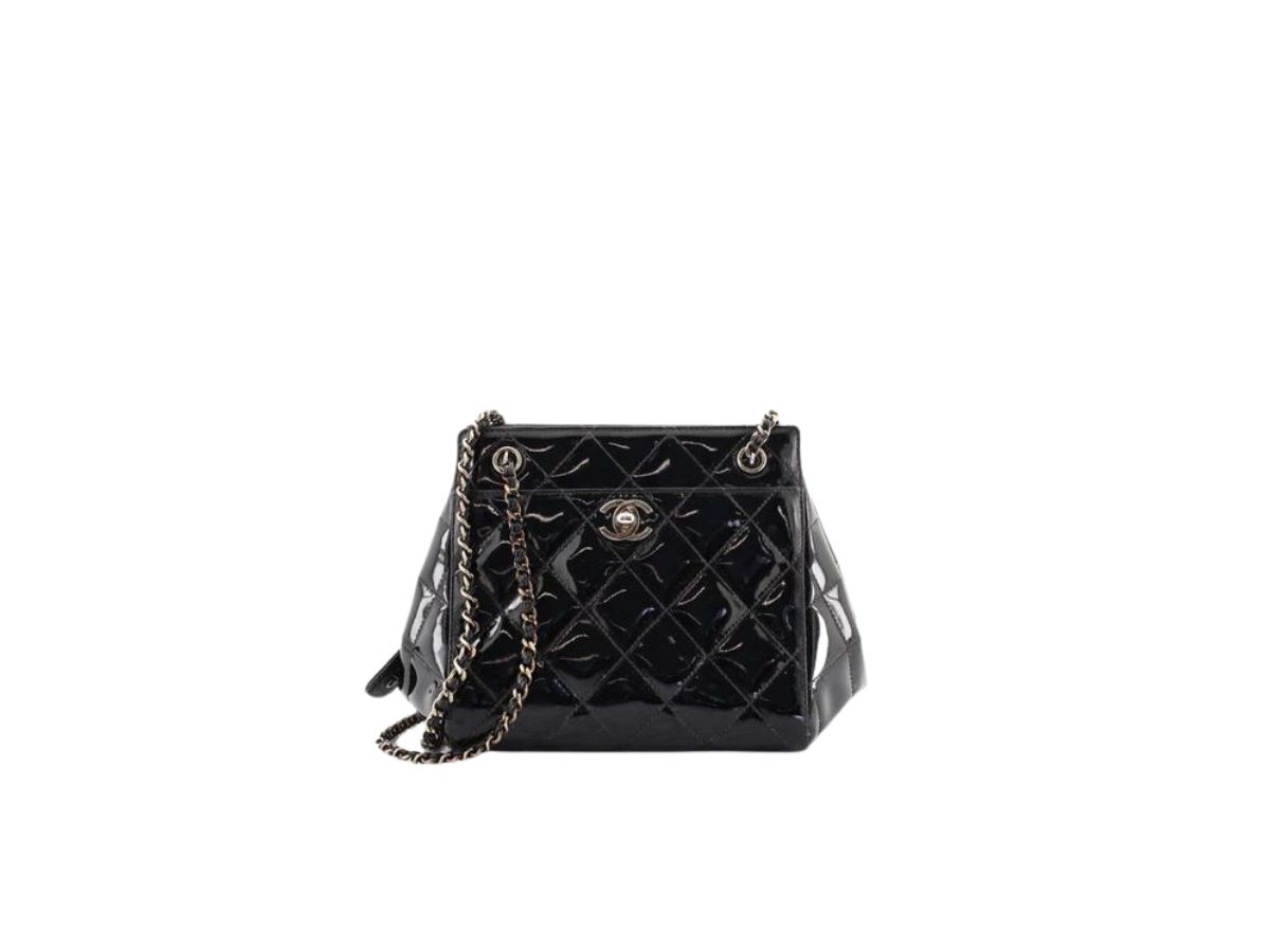 https://d2cva83hdk3bwc.cloudfront.net/chanel--small-pocket-chain-square-tote-in-patent-leather-with-silver-tone-metal-1.jpg