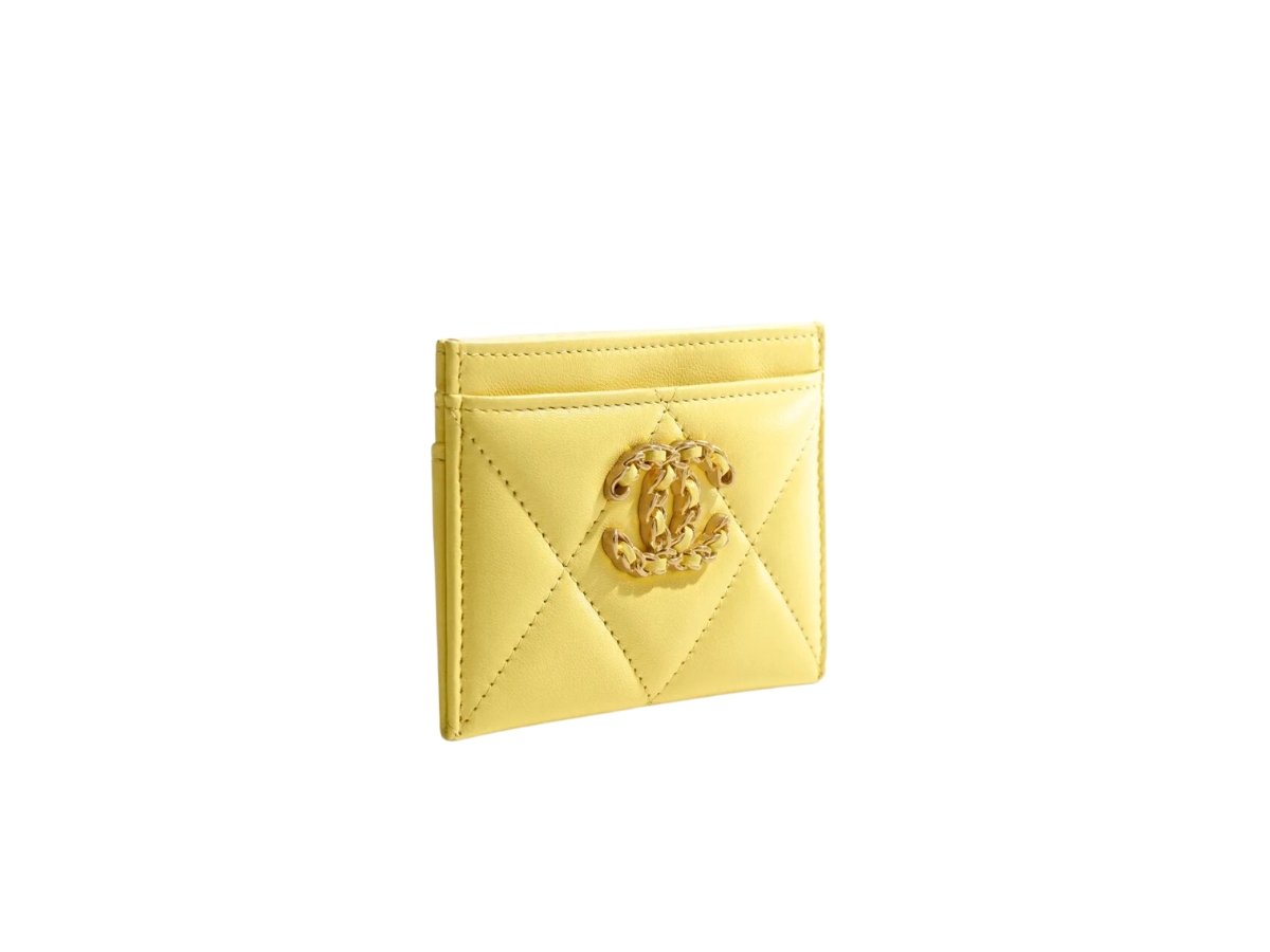 Chanel 19 Card Holder - Green