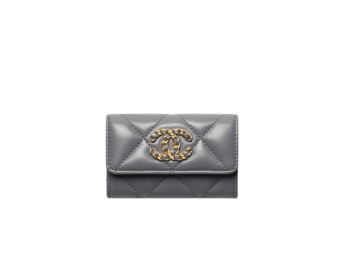 https://d2cva83hdk3bwc.cloudfront.net/chanel-19-flap-card-holder-in-shiny-lambskin-with-gold-silver-ruthenium-fins-metal-hardware-grey-1.jpg