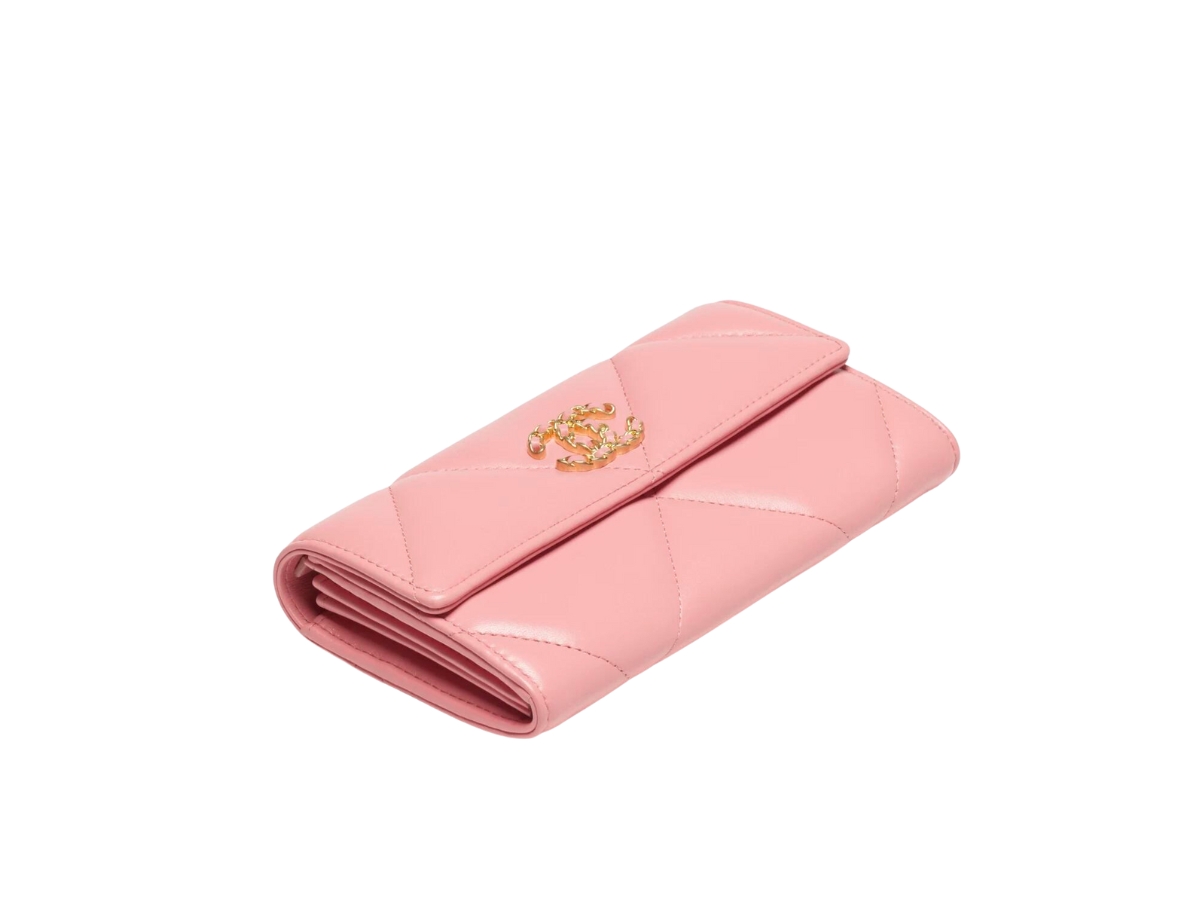 https://d2cva83hdk3bwc.cloudfront.net/chanel-19-long-flap-wallet-in-shiny-lambskin-with-gold-silver-tone-and-ruthenium-finish-metal-hardware-coral-pink-2.jpg