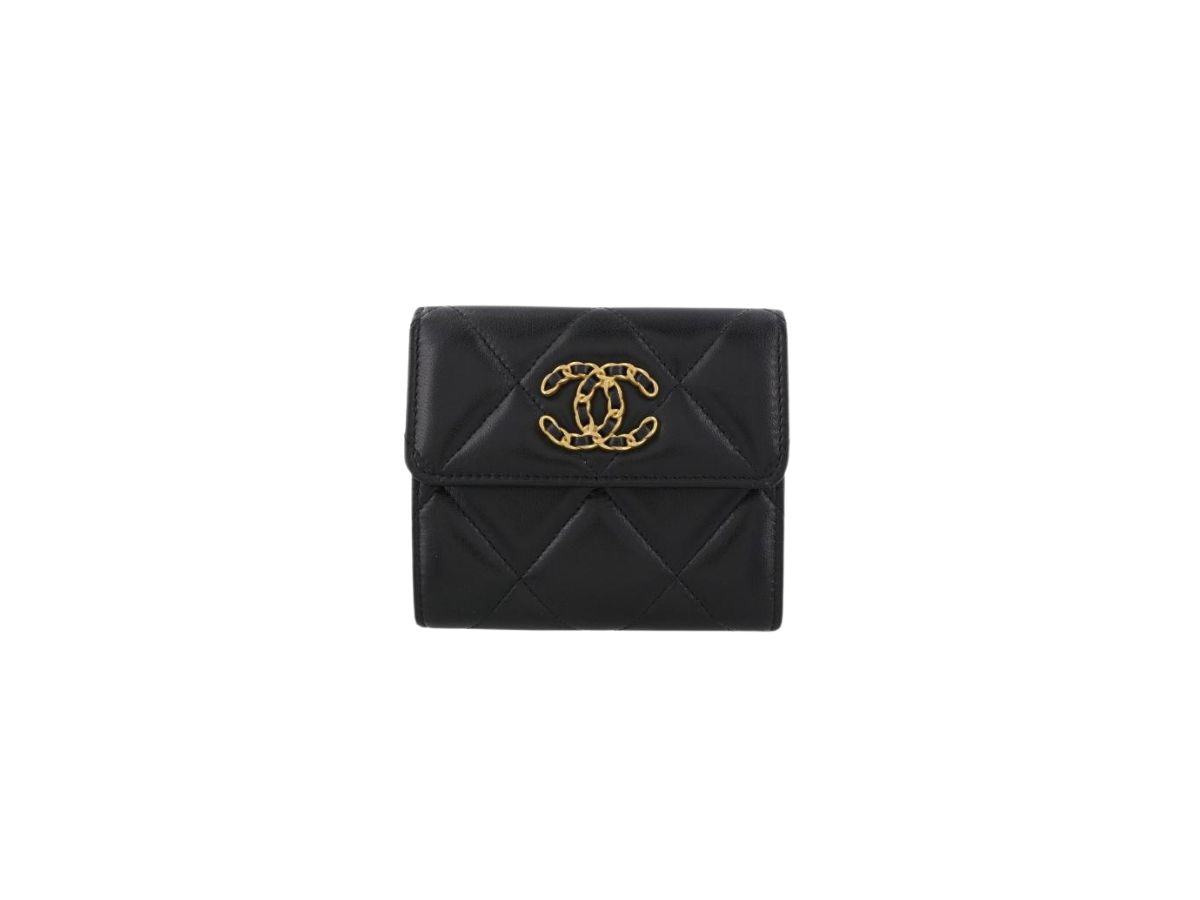 https://d2cva83hdk3bwc.cloudfront.net/chanel-19-small-flap-wallet-in-lambskin-with-gold-tone-metal-black-1.jpg