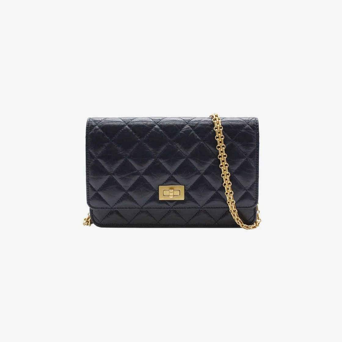 https://d2cva83hdk3bwc.cloudfront.net/chanel-2.55-wallet-on-chain-aged-calfskin-%26-gold-navy-blue-2.jpg