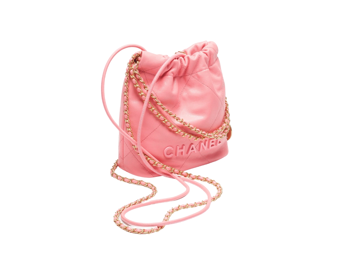 SASOM  bags Chanel 22 Mini Handbag In Shiny Grained Calfskin With