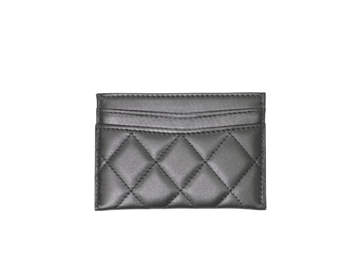 https://d2cva83hdk3bwc.cloudfront.net/chanel-card-holder-in-leather-with-heart-flower-patterns-black--2.jpg