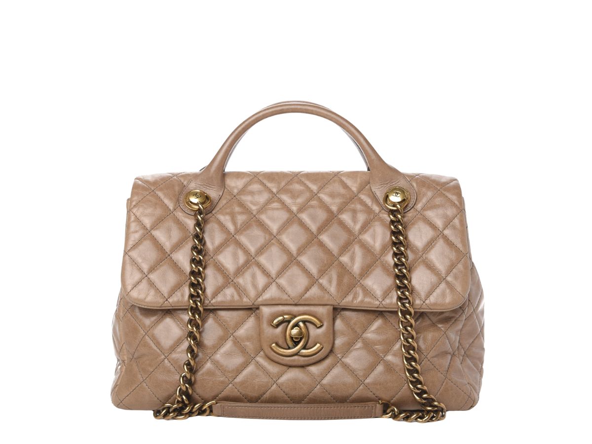 Chanel castle 2025 rock bag