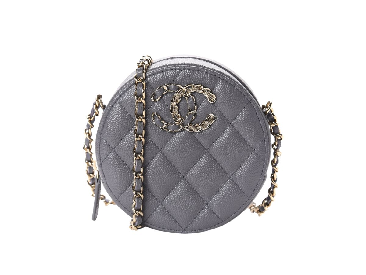 https://d2cva83hdk3bwc.cloudfront.net/chanel-caviar-quilted-french-new-wave-round-clutch-with-chain-grey-1.jpg