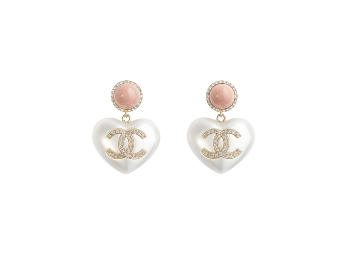 https://d2cva83hdk3bwc.cloudfront.net/chanel-cc-heart-drop-earrings-in-pearl-resin-crystal-pink-gold-1.jpg