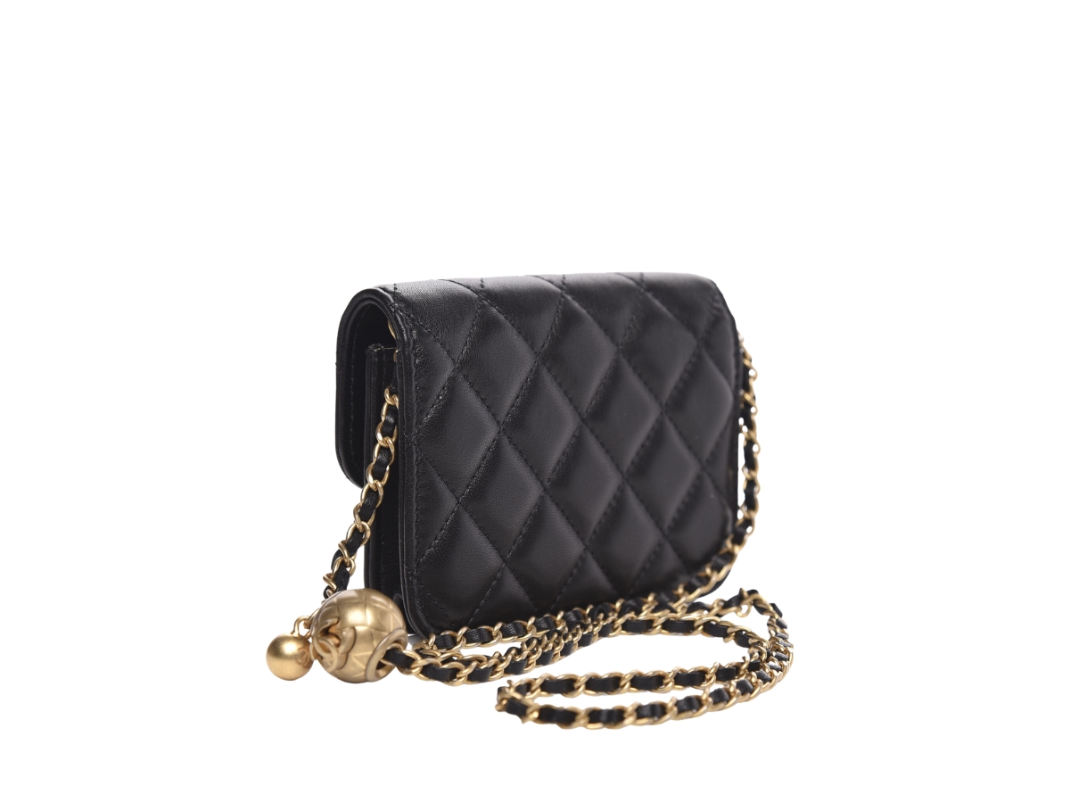 https://d2cva83hdk3bwc.cloudfront.net/chanel-chain-clutch-belt-bag-in-lambskin-leather-with-gold-toned-hardware-black-2.jpg