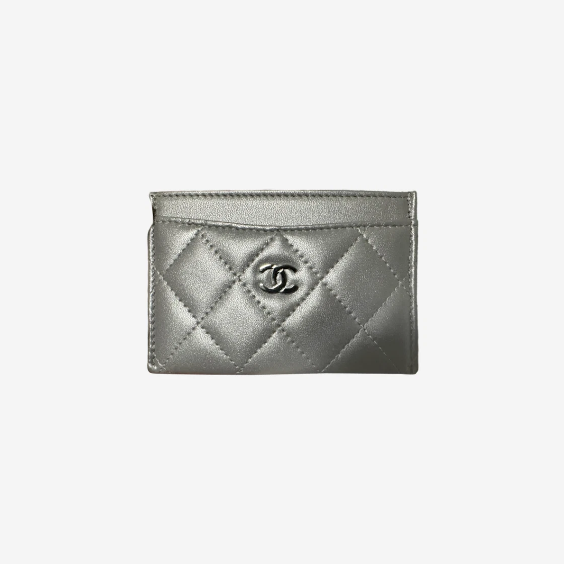 https://d2cva83hdk3bwc.cloudfront.net/chanel-classic-card-holder-lambskin-%26-silver-1.jpg