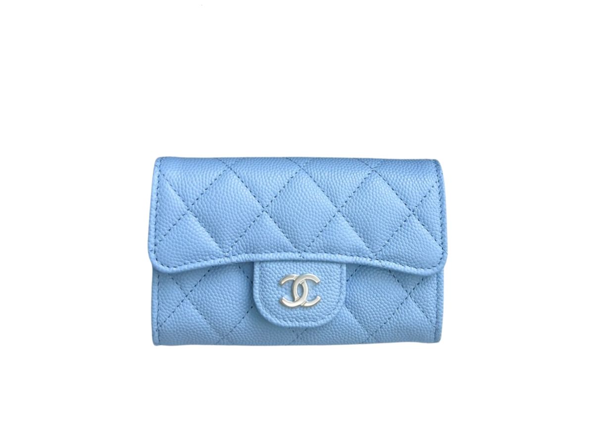 https://d2cva83hdk3bwc.cloudfront.net/chanel-classic-flap-card-holder-in-grained-shiny-calfskin-with-gold-hardware-light-blue-1.jpg