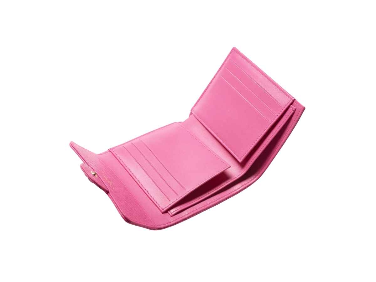 https://d2cva83hdk3bwc.cloudfront.net/chanel-classic-small-flap-wallet-in-grained-shiny-calfskin-with-gold-tone-metal-hardware-pink-3.jpg