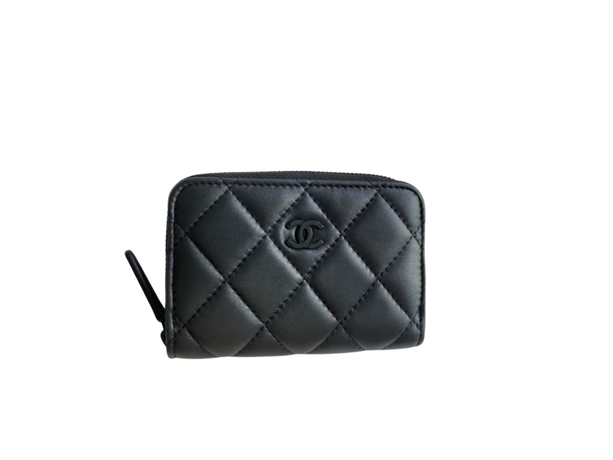 https://d2cva83hdk3bwc.cloudfront.net/chanel-classic-zipped-coin-purse-in-grained-calfskin-with-black-tone-metal-black-1.jpg