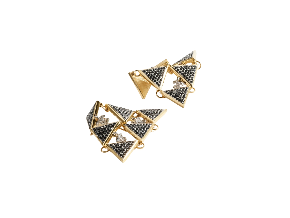 https://d2cva83hdk3bwc.cloudfront.net/chanel-clip-on-pendant-earrings-in-pyramid-triangle-shape-cc-metal-diamant-s-with-gold-silver-hardware-crystal-black-2.jpg