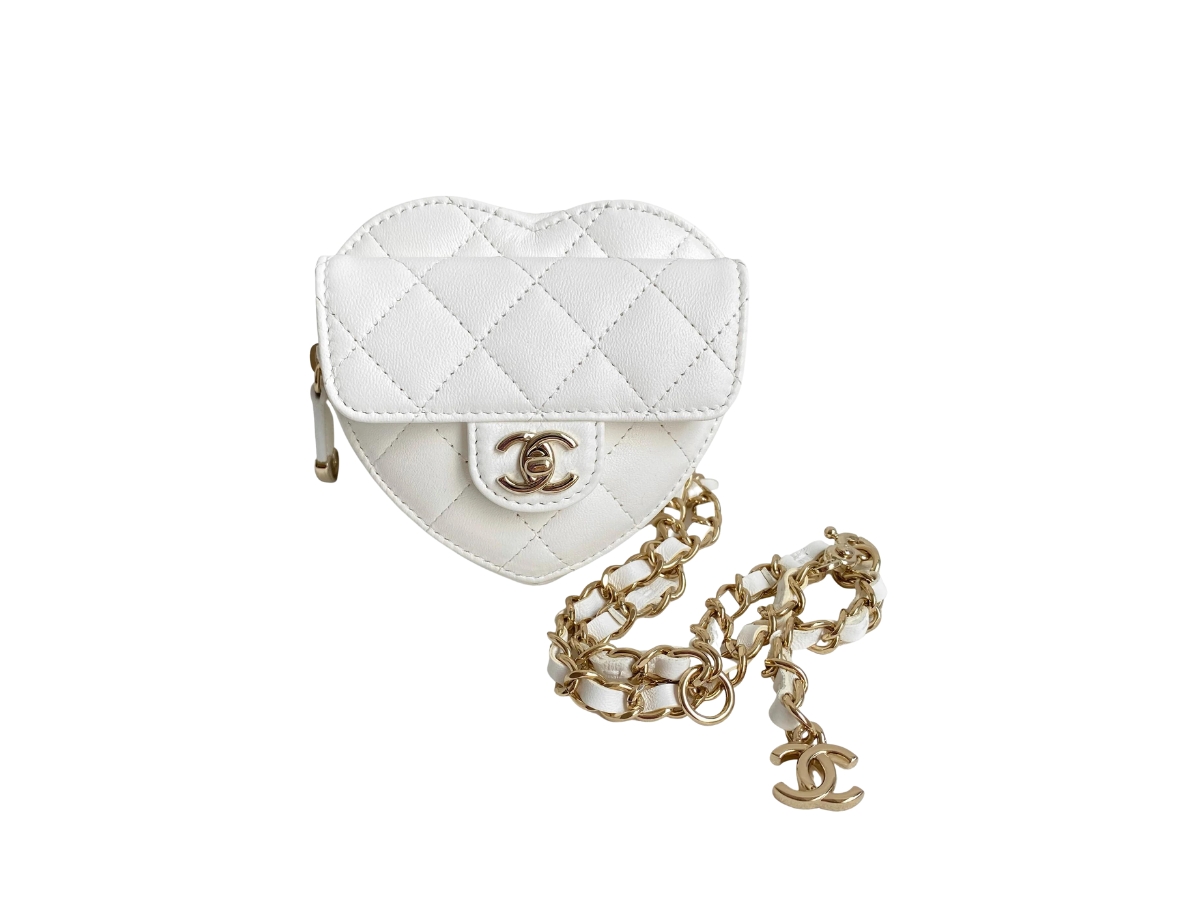 Chanel 22S Heart clutch bag white lambskin