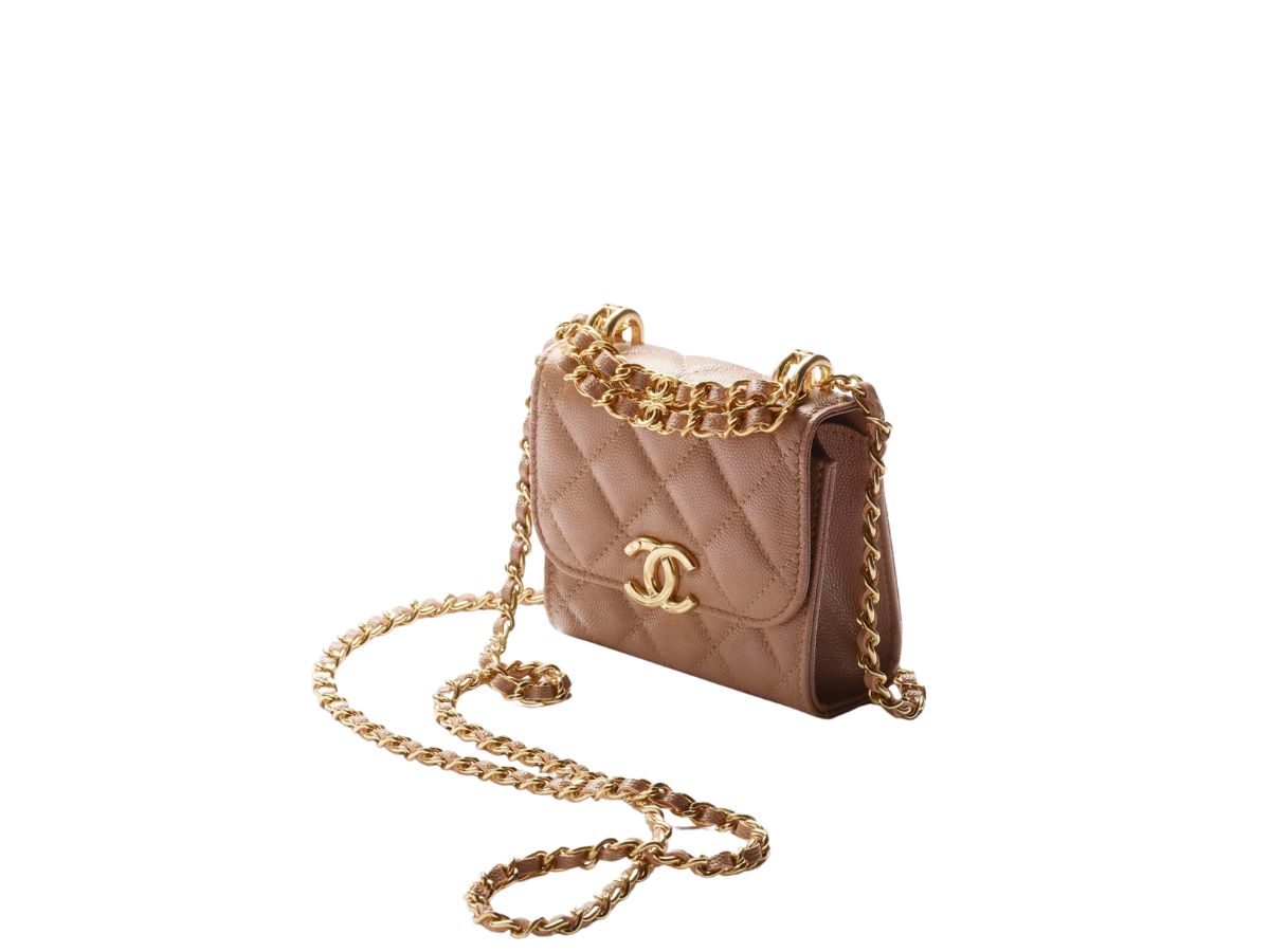 https://d2cva83hdk3bwc.cloudfront.net/chanel-clutch-with-chain-in-grained-calfskin-with-gold-tone-metal-beige-3.jpg