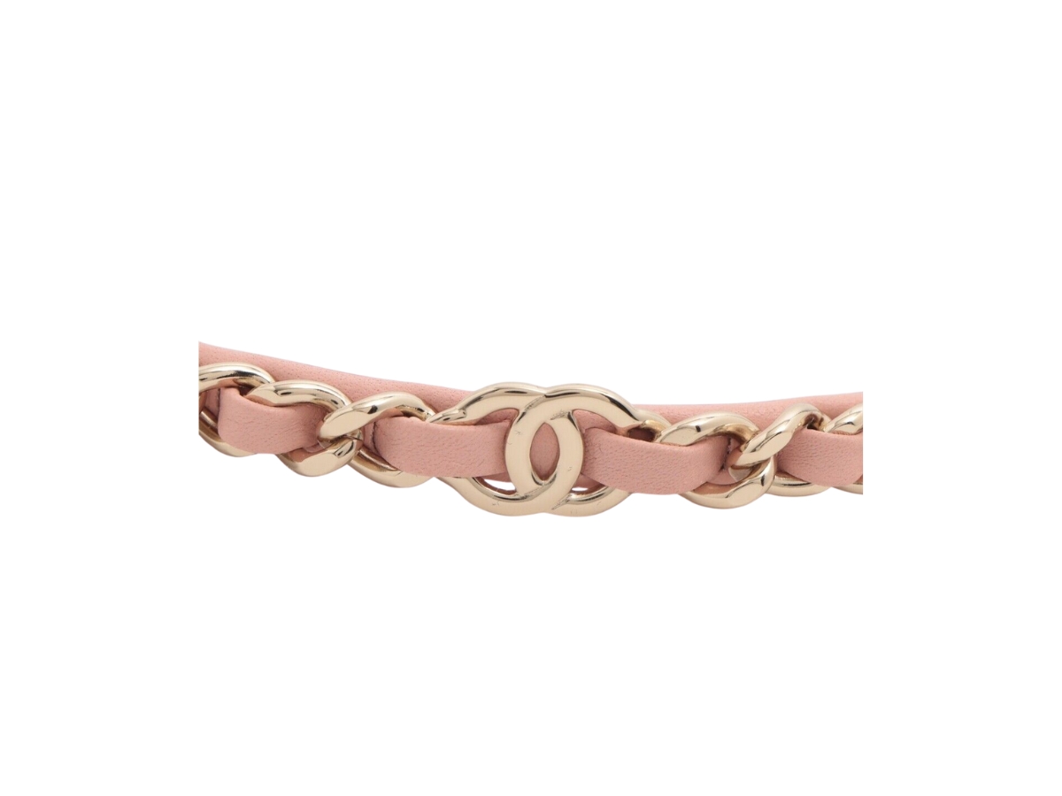 https://d2cva83hdk3bwc.cloudfront.net/chanel-coco-mark-headband-in-gold-plated-leather-pink-4.jpg