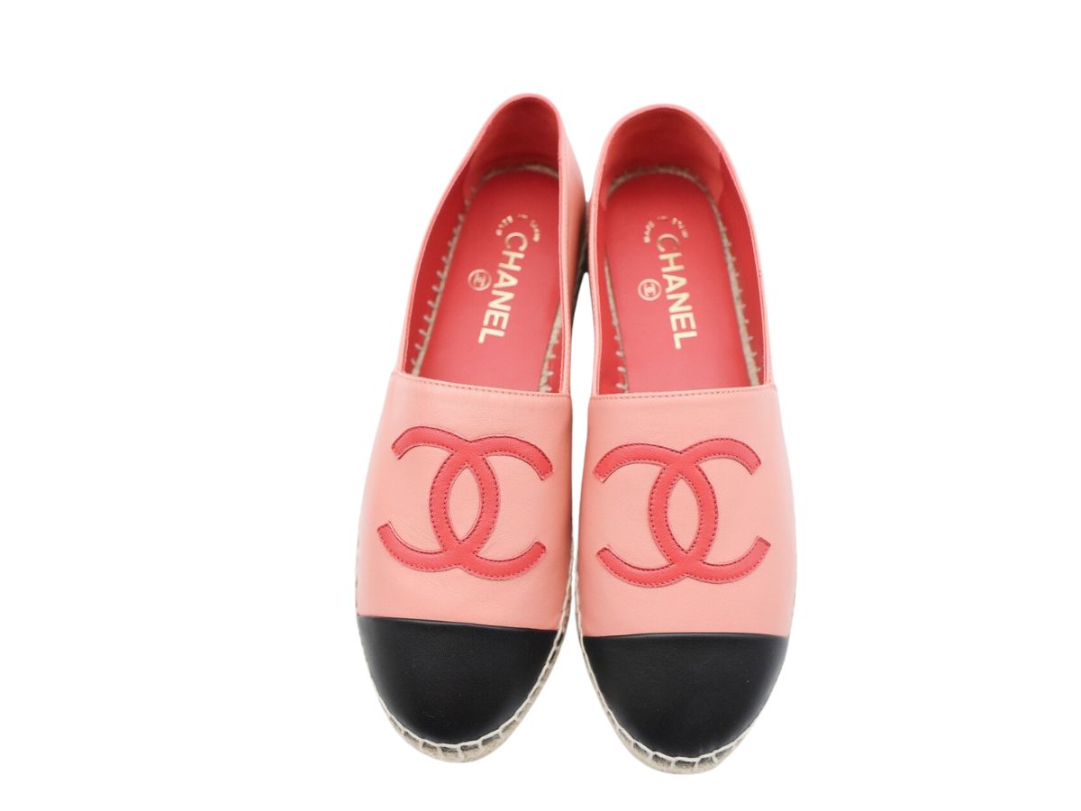 https://d2cva83hdk3bwc.cloudfront.net/chanel-espadrilles-in-lambskin-pink-black--w--3.jpg