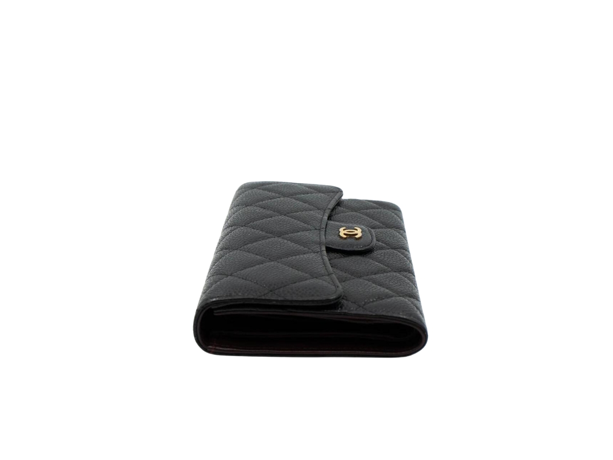 https://d2cva83hdk3bwc.cloudfront.net/chanel-flap-wallet-in-grained-leather-with-gold-tone-metal-hardware-black-3.jpg