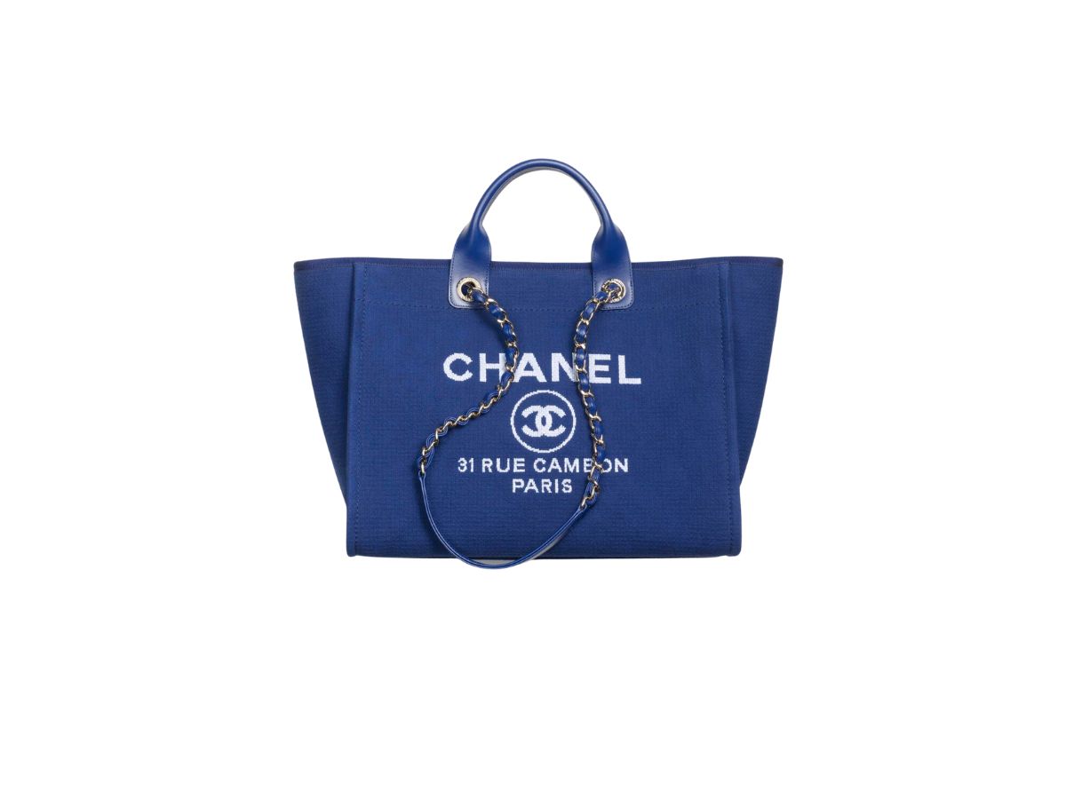 https://d2cva83hdk3bwc.cloudfront.net/chanel-large-tote-in-mixed-fibres-and-calfskin-with-gold-tone-metal-blue-2.jpg