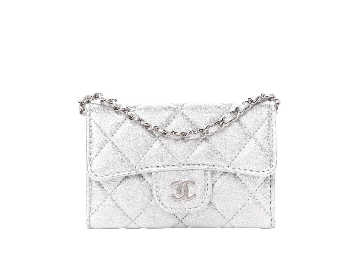 SASOM  Chanel Metallic Lambskin Quilted Belt Bag Silver