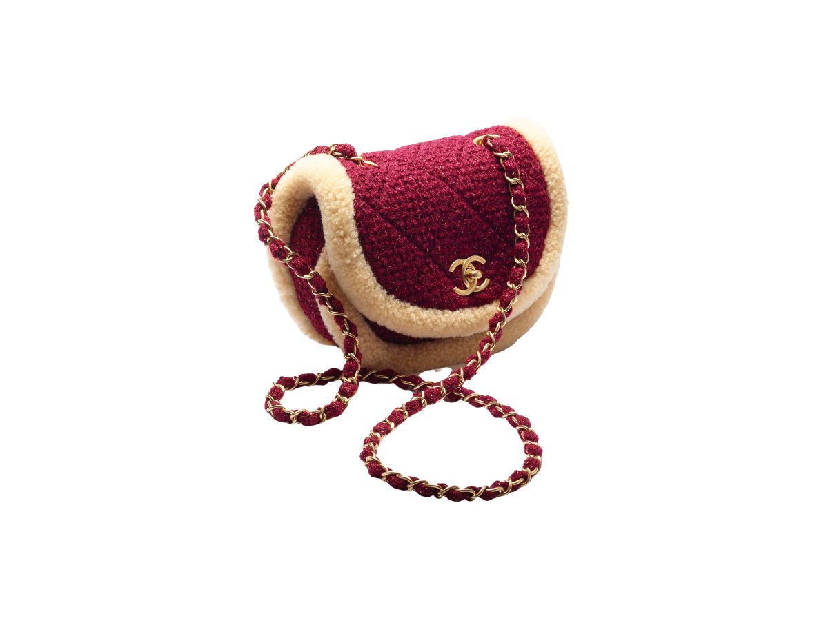 SASOM bags Chanel Mini Messenger Bag In Burgundy And Beige Wool Tweed Shearling And Lambskin With Gold Tone Metal Check the latest price now