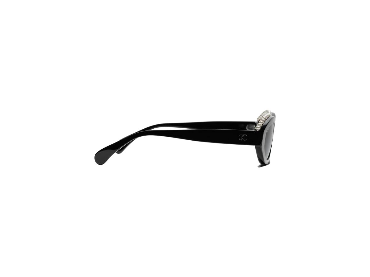 SASOM  accessories Chanel Oval Sunglasses Acetate Imitation Pearls Black  White Check the latest price now!