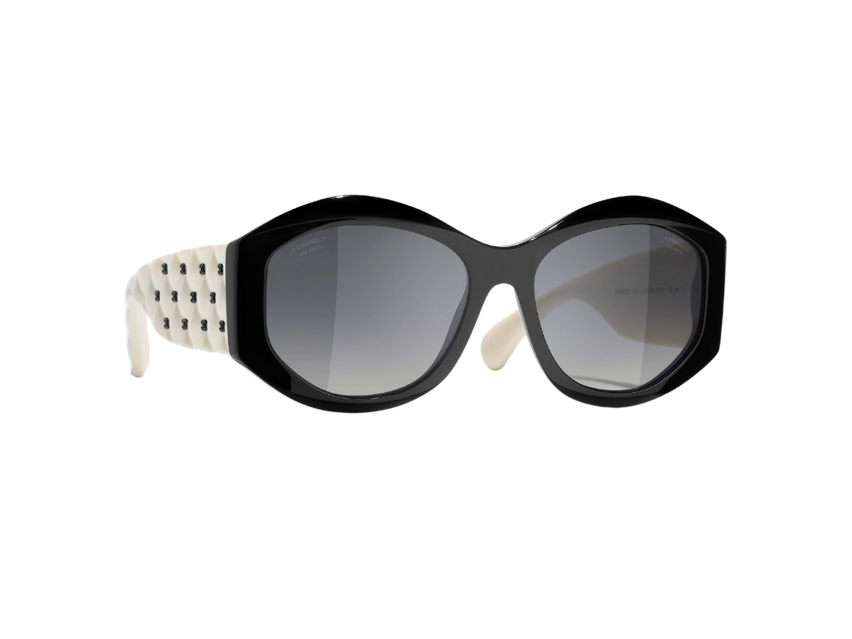 https://d2cva83hdk3bwc.cloudfront.net/chanel-oval-sunglasses-in-black-white-acetate-frame-with-mirror-lenses-1.jpg