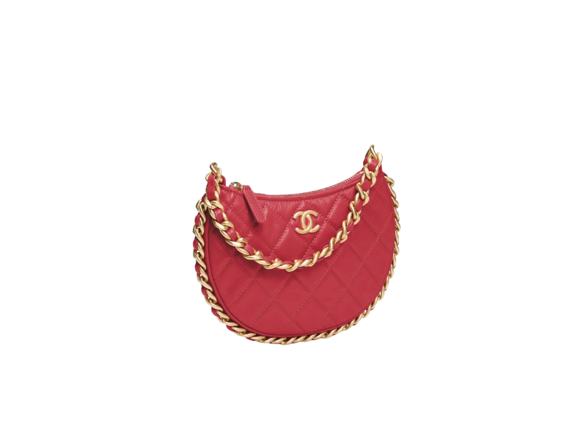 https://d2cva83hdk3bwc.cloudfront.net/chanel-pouch-in-shiny-crumpled-lambskin-with-gold-tone-metal-hardware-red-2.jpg