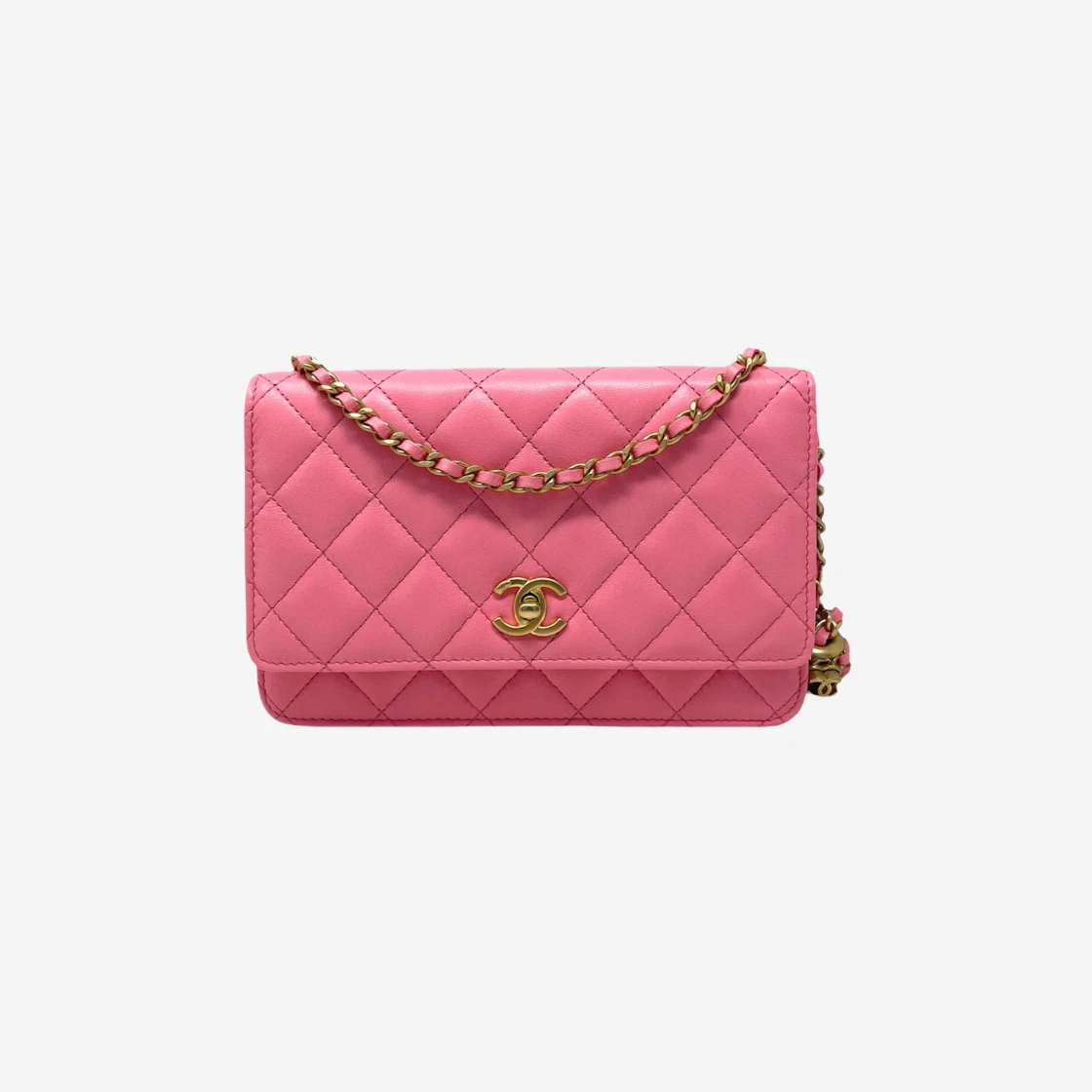 https://d2cva83hdk3bwc.cloudfront.net/chanel-wallet-on-chain-lambskin-%26-gold-coral-pink-1.jpg