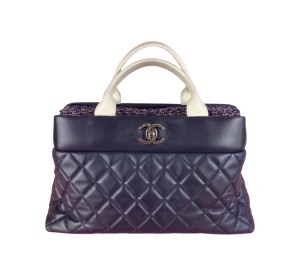 Buy Chanel Airlines Portobello Tote Blue Navy at Sasom – Authentic and Ready to Ship