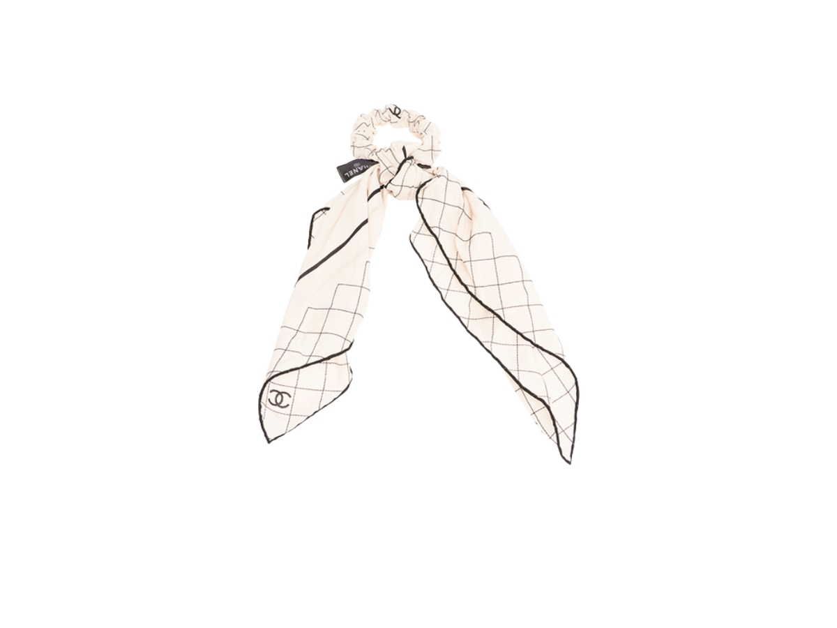 https://d2cva83hdk3bwc.cloudfront.net/chl-hwaccmhsb-chanel-coco-mark-hairband-scarf-beige-2.jpg