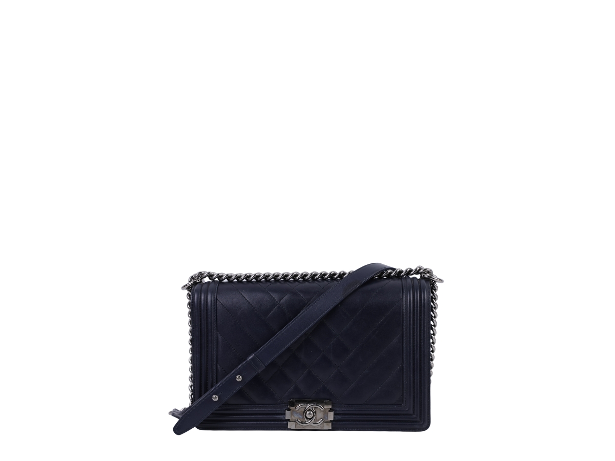 Buy Chanel Boy Bag Navy at Sasom – Authentic and Ready to Ship