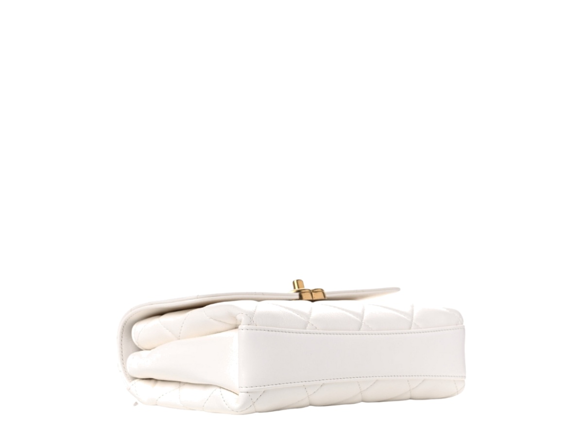 https://d2cva83hdk3bwc.cloudfront.net/chl-sbbccclcfilqwghw-chanel-cc-crystal-logo-chain-flap-in-lambskin-quilted-with-gold-hardware-white-3.jpg