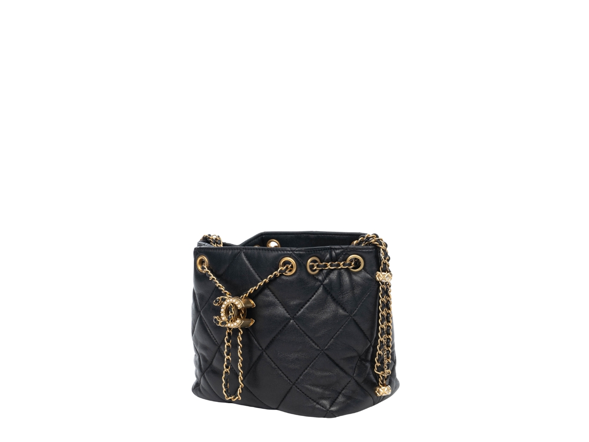 https://d2cva83hdk3bwc.cloudfront.net/chl-sbbccdsbbighwb-chanel-chains-drawstring-small-bucket-bag-in-gold-hardware-with-black-2.jpg