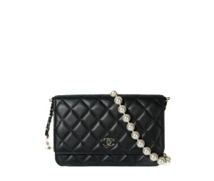 Buy Chanel Chain Wallet Black at Sasom – Authentic and Ready to Ship