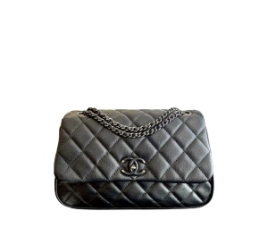 Buy Chanel Flap Bag Black at Sasom – Authentic and Ready to Ship