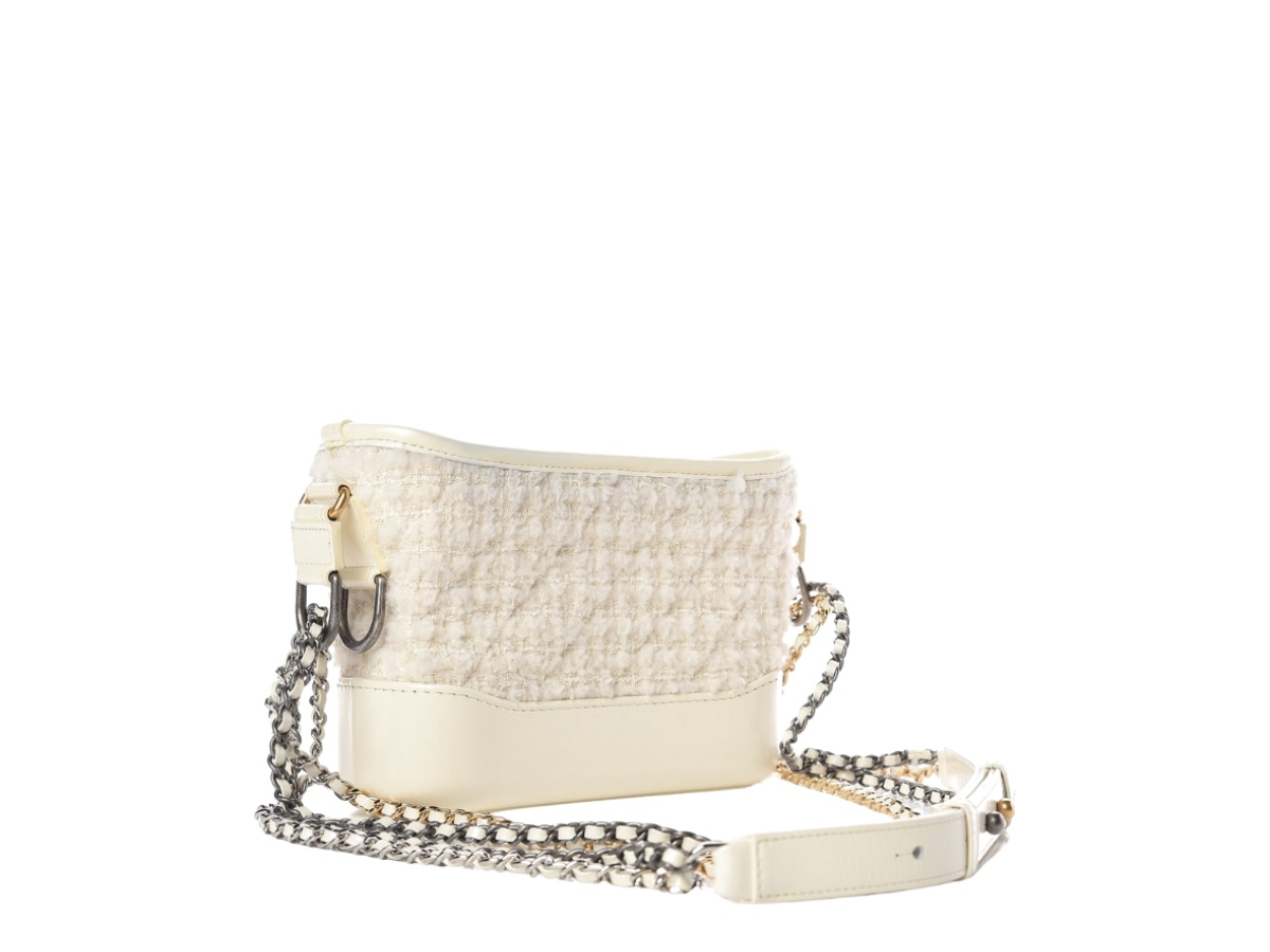 https://d2cva83hdk3bwc.cloudfront.net/chl-sbbcgshbi-chanel-gabrielle-small-hobo-bag-ivory-2.jpg