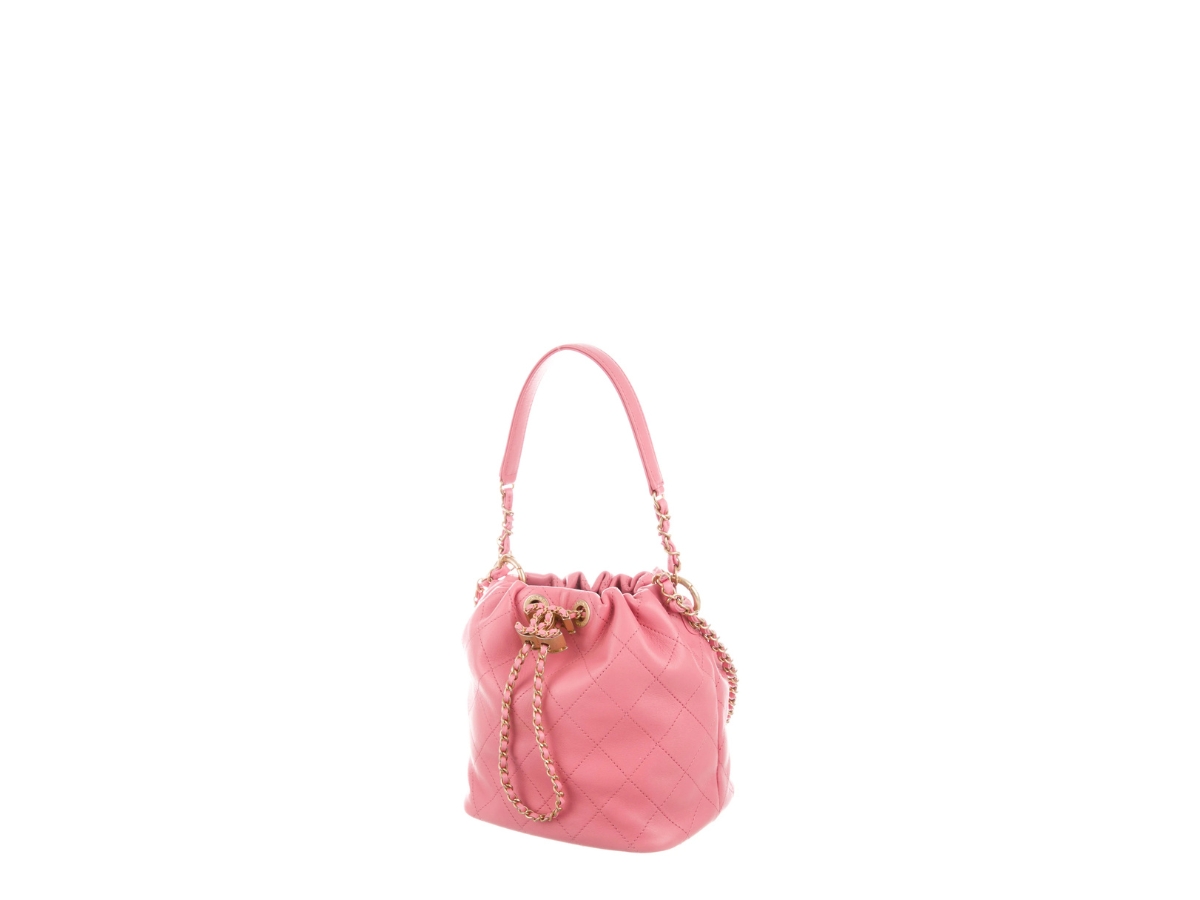 https://d2cva83hdk3bwc.cloudfront.net/chl-sbbcldbigthwp-chanel-lambskin-drawstring-bag-in-gold-tone-hardware-with-pink-2.jpg
