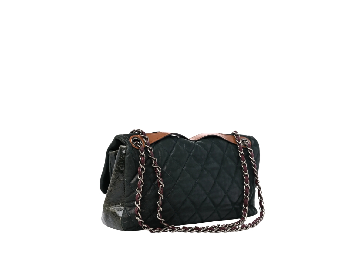 https://d2cva83hdk3bwc.cloudfront.net/chl-sbbctmfb-chanel-the-mix-flap-black-2.jpg